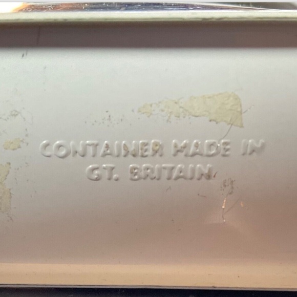 Vintage Blue Willow Spice Tin Pagoda Great Britain Chinoiserie 3.5” X 2.75” - Picture 6 of 6